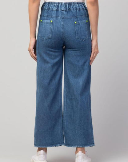 TRENDY WOMMEN JEANS