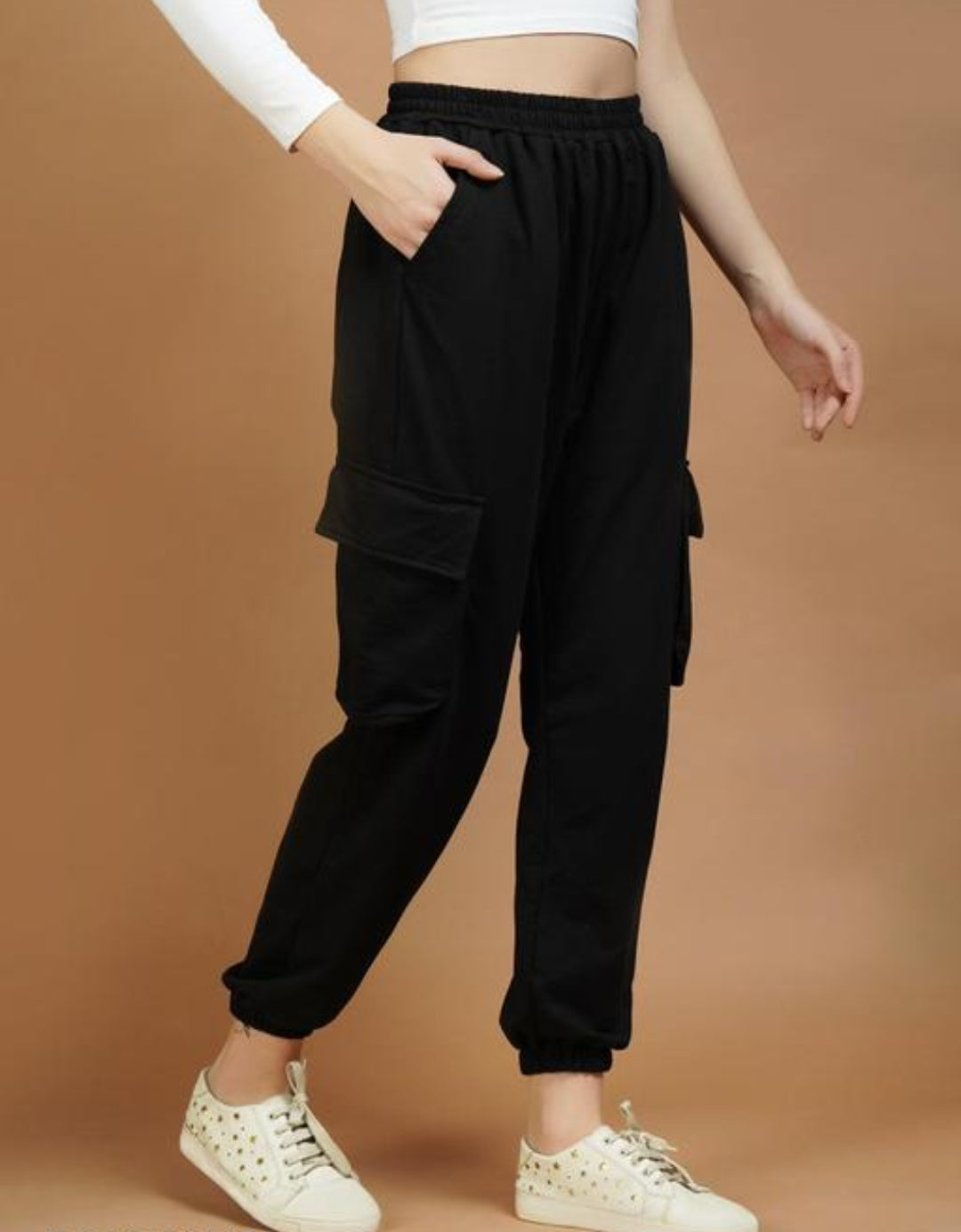 Floreos Relaxed Fit Cargo Joggers for Women C002